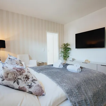 Nah Hamburg 3zi 5p Stilvoll Saniert Und Voll Ausgestattet Apartamento *