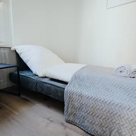 Apartamento Nah Hamburg 3zi 5p Stilvoll Saniert Und Voll Ausgestattet Wedel