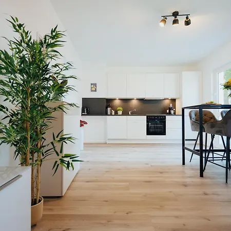 Apartamento Nah Hamburg 3zi 5p Stilvoll Saniert Und Voll Ausgestattet *